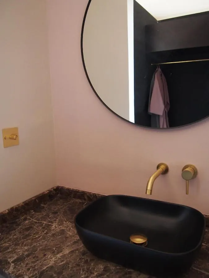 SUITES 9 MALAGA, three unique suites with private plunge pool 0*,