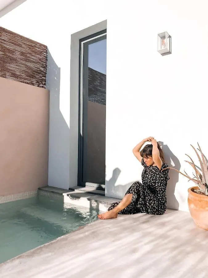 SUITES 9 MALAGA, three unique suites with private plunge pool Appartement